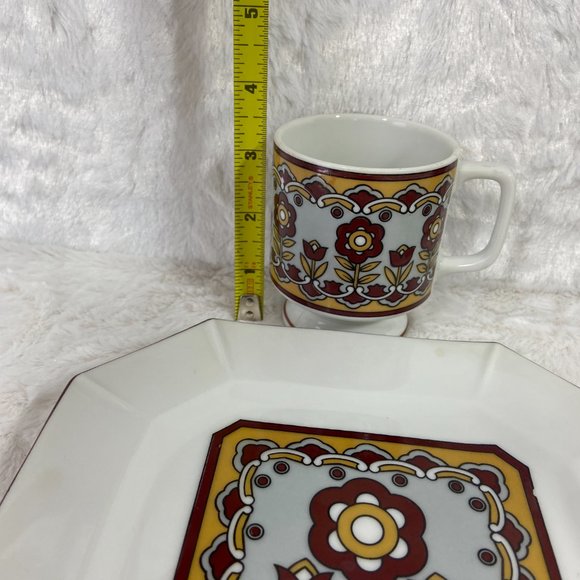 Vintage 2 sets Small Plate Teacup Retro Floral 70's - Picture 7 of 8